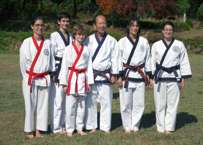 Équipe de France en Corée pour les 70 ans du Moo Duk Kwan en 2015